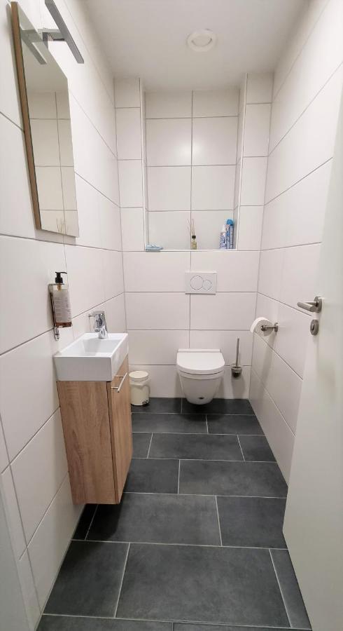 Flat11 4-Zi Wohnung Messe Karlsruhe Райнщетен Екстериор снимка